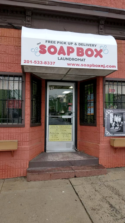 retail storefronts Photo